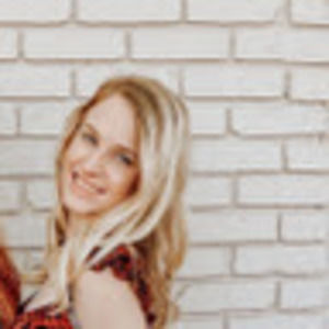 Meet your Posher, Alana